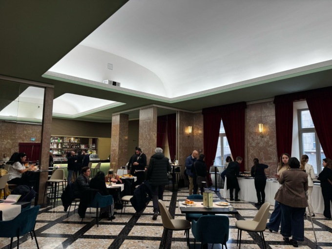 Apre il Lirico Bistrot: il nuovo spazio di convivialità nel cuore del Teatro Lirico Giorgio Gaber