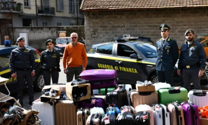 Le Fiamme gialle donano più di 600 articoli per la casa alla Caritas