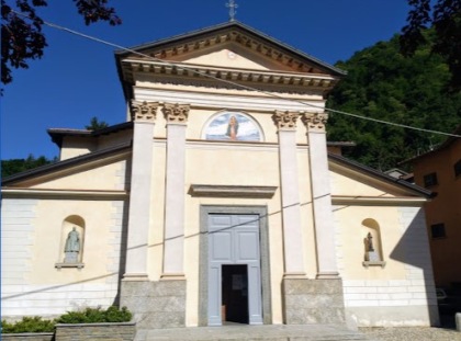 Nuovo look per la piazza della Chiesa