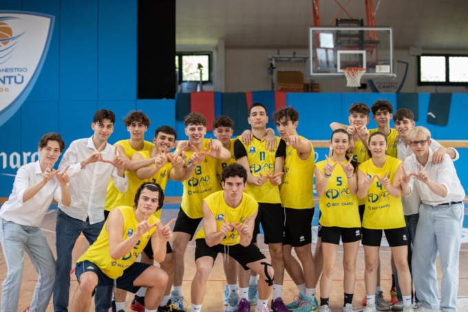 L’istituto Sant’Elia vince l’High School Canturnament