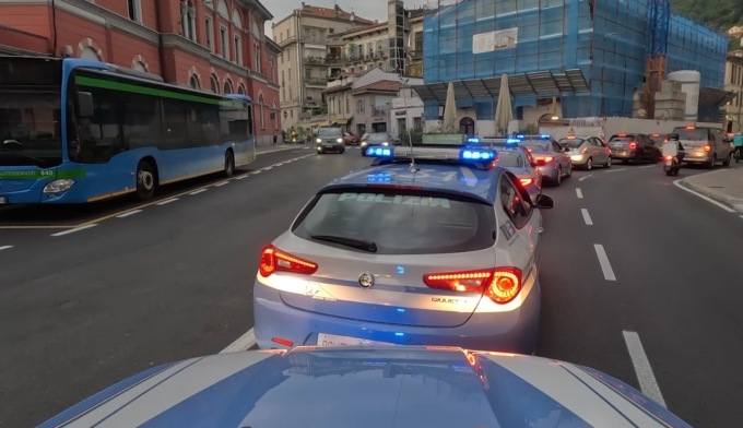 Sei soggetti allontanati dalla Polizia durante il ponte pasquale