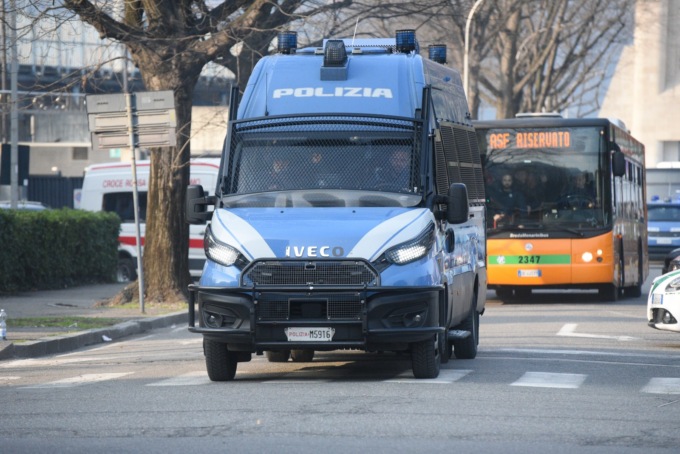 Tagliandi falsi per entrare allo stadio: due denunciati