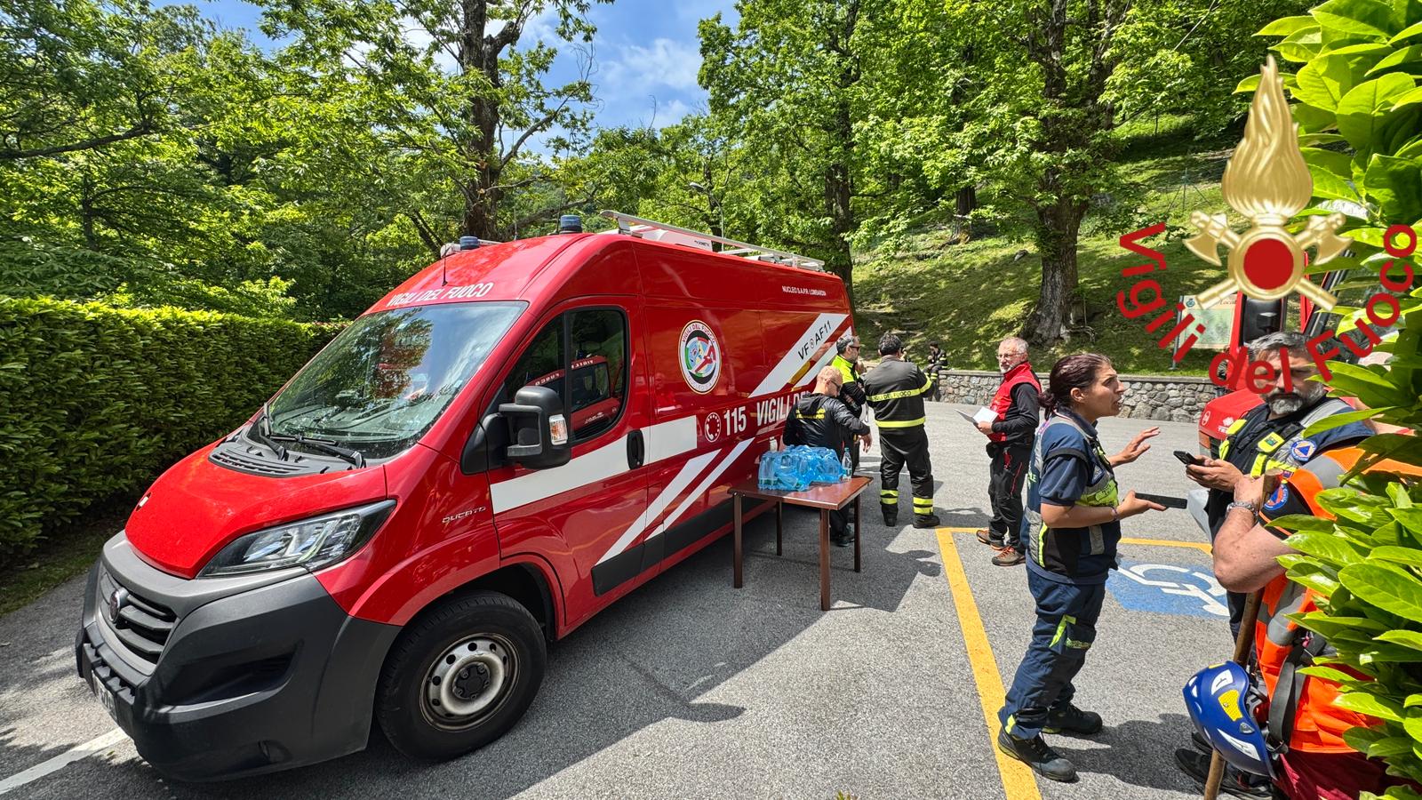 Caglio anziano disperso trovato montagna senza vita pompieri vigili del fuoco
