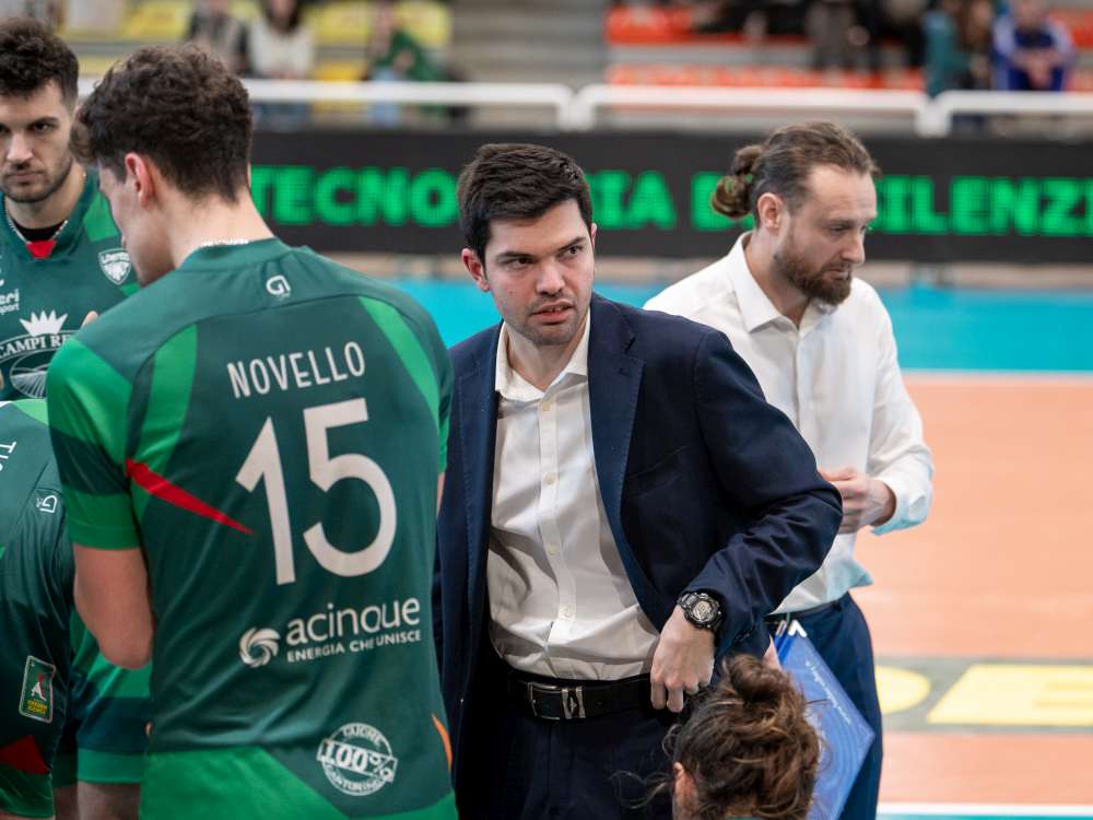 Alessio Zingoni coach Campi Reali Cantù