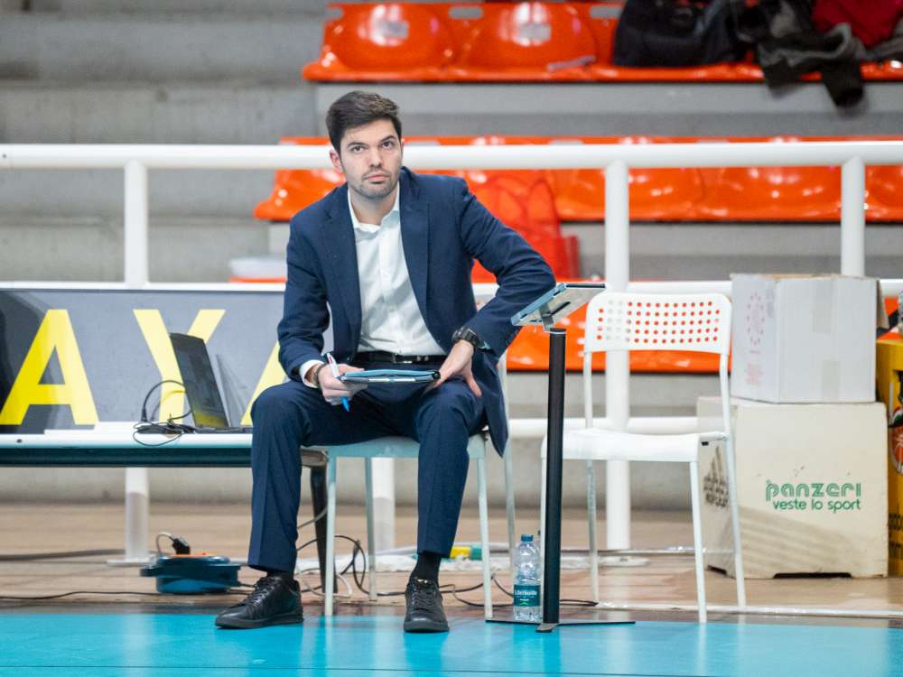 Alessio Zingoni coach Campi Reali Cantù