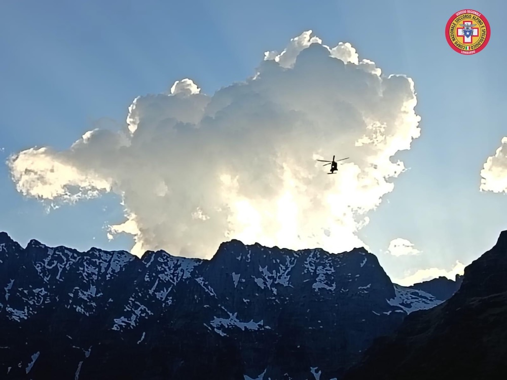Livo turista disperso vigili del fuoco e soccorso alpino