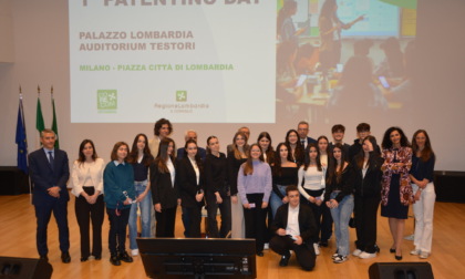 Patentino agli alunni del "Don Milani" per l'educazione digitale