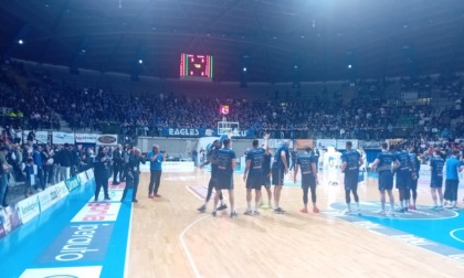 La Pallacanestro Cantù sfida la Fortitudo: il live della partita
