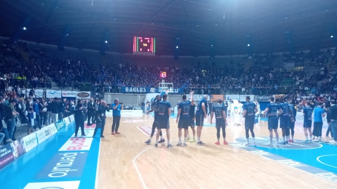 La Pallacanestro Cantù regola la Fortitudo