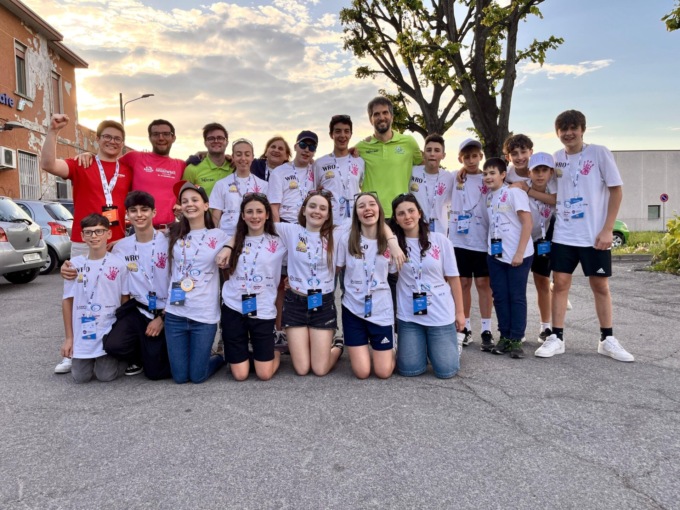 Vincono il pass per i mondiali di robotica, ma mancano i fondi
