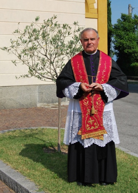 Don Alessandro festeggia i cinquant’anni di ordinazione sacerdotale