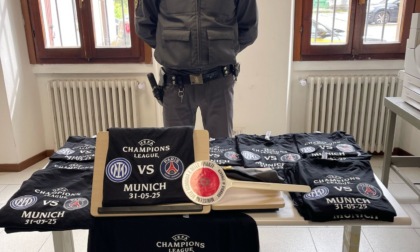 Magliette dell’Inter contraffatte, sequestrati 26 capi