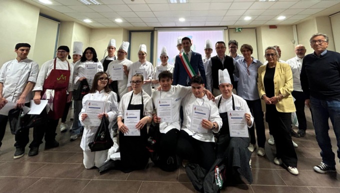 Successo per il primo “cooking show del Parini”: è partito il Maggio Pariniano