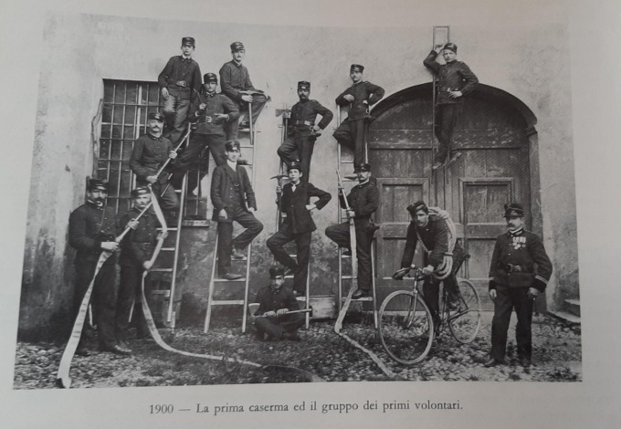 Un libro per raccontare 125 anni: buon compleanno Vigili del fuoco