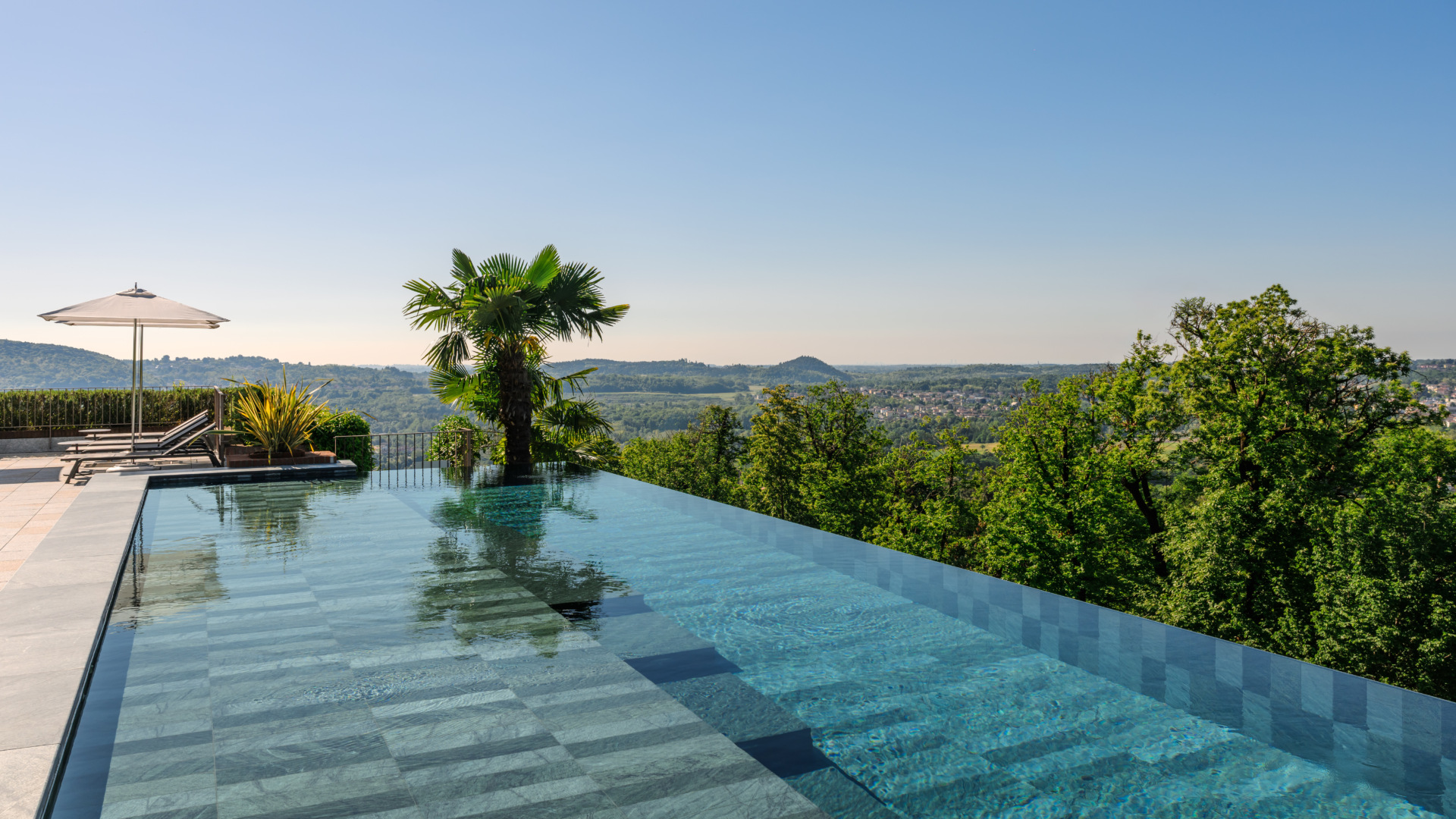 6_Piscina Esterna_Tenuta