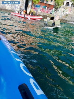 Si rovescia un pontile privato per l’attracco dei natanti