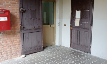 Rapina all'ufficio postale: via con 100mila euro