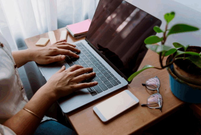 Solo internet a casa: a chi conviene e quali offerte valutare