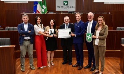 Il Consiglio regionale premia la Pallacanestro Cantù per il ritorno in Serie A1