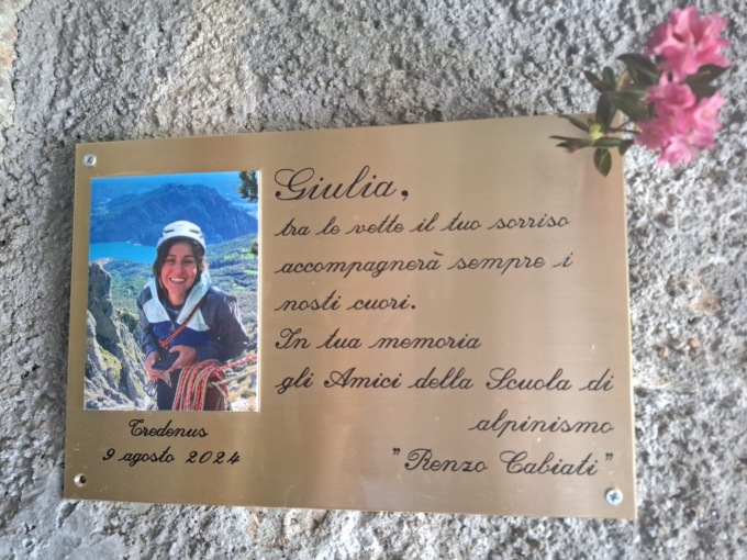 Una targa in vetta per ricordare Giulia