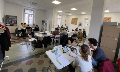 Troppo caldo per studiare: chiusa l'aula studio in stazione