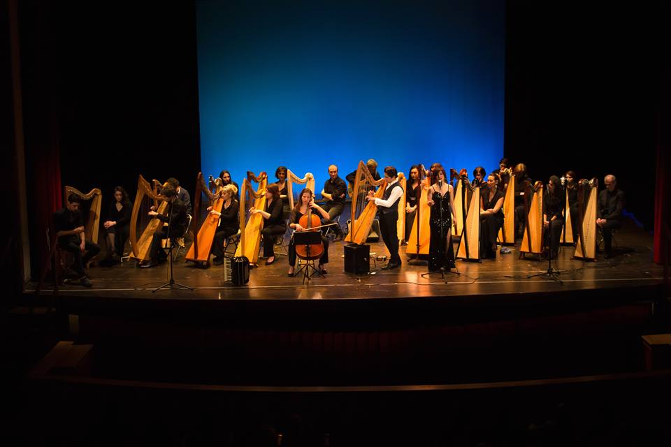 Como Celtic Harp Orchestra