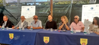 I sindaco di Como Alessandro Rapinese intervenuto alla presentazione del Como Lake Challenger