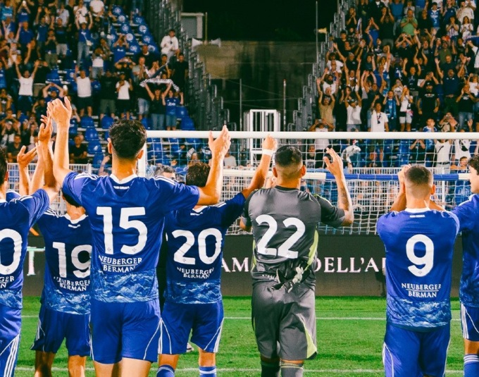 Il Como 1907 ha ufficializzato tutti i numeri di maglia 2025/26