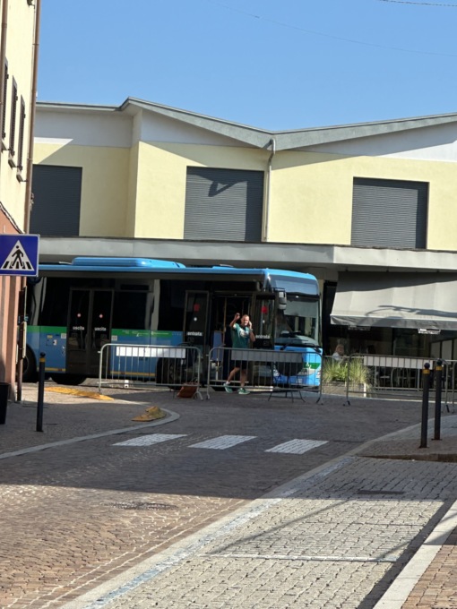 Senza corrente in centro, chiusa via San Gerardo e semafori spenti