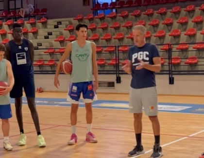 Coach Luca Ansaloni al raduno del PGC U19