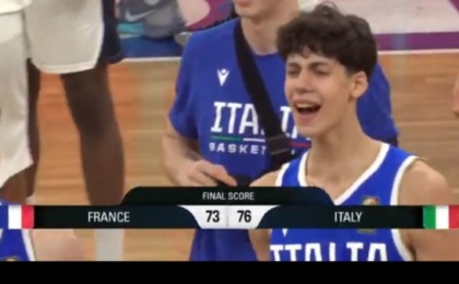Simone Ventura in semifinale