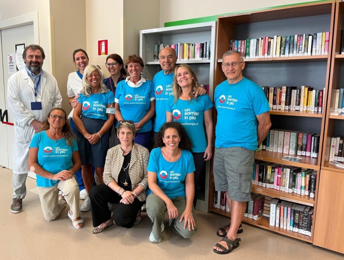 Donati 300 libri per i pazienti dell’ospedale