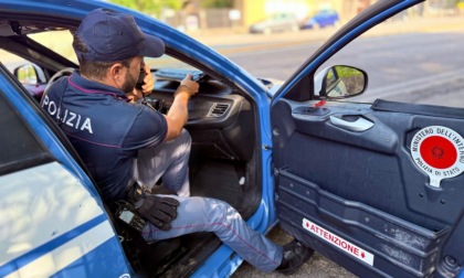 Gestivano un traffico di droga, tre giovani arrestati