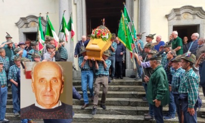 Tutto il paese riunito per l’ultimo saluto all’ex sindaco Miro Pina