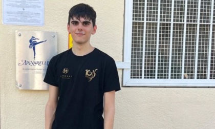 Aspirante ballerino professionista ammesso all'accademia portoghese