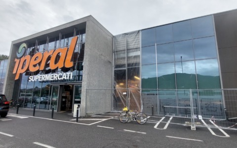 Spaccata all’Iperal: furto da 70mila euro