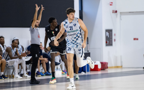 Cantù se la gioca fino all’ultimo con la Virtus Bologna