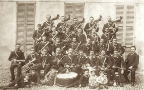Centoquarantacinque anni insieme alla banda