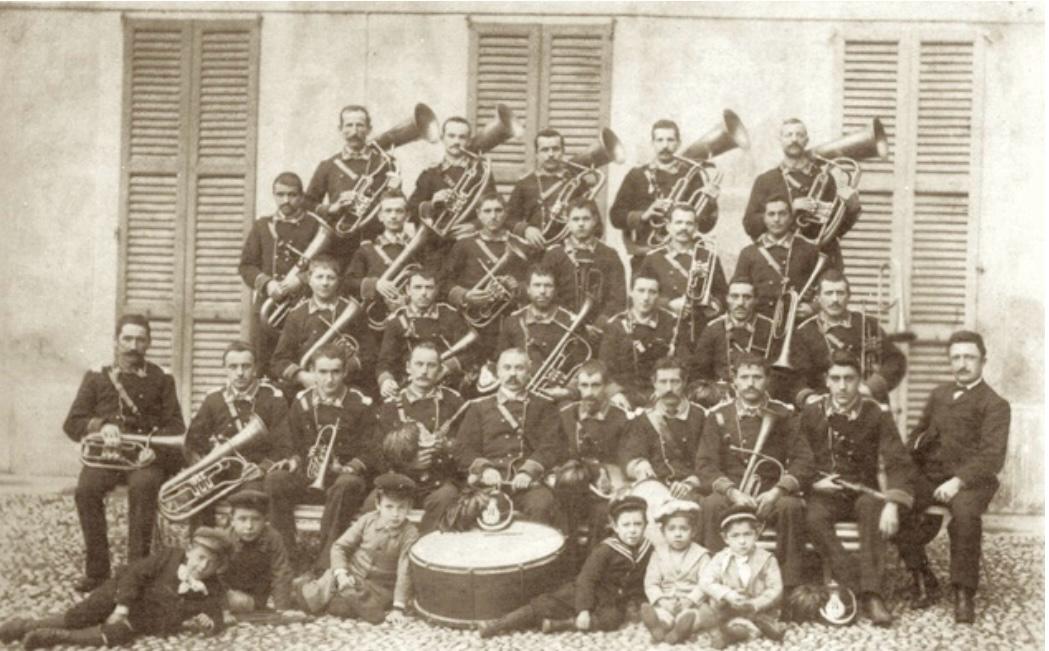 Centoquarantacinque anni insieme alla banda