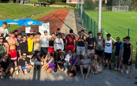 Sfide sul campo: successo per i tornei di beach volley e basket