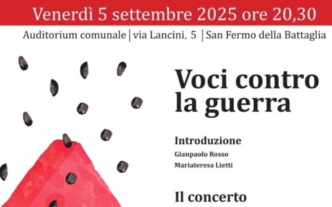 Un palco pieno di “Voci contro la guerra”