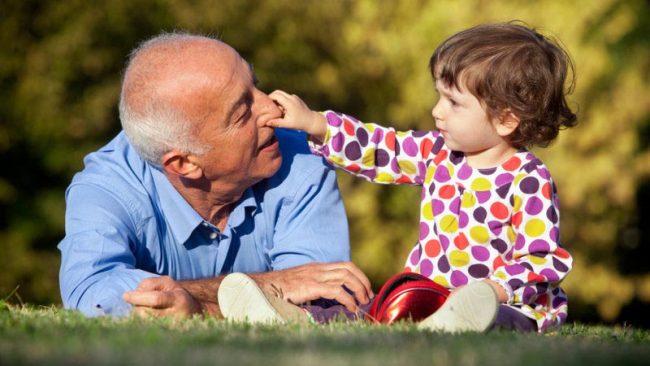 Auguri di cuore ai nostri super nonni: festeggiateli con noi!