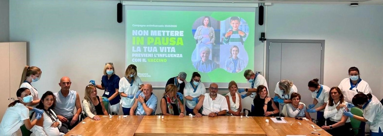 Collegio di direzione in riunione vaccinato contro l’influenza
