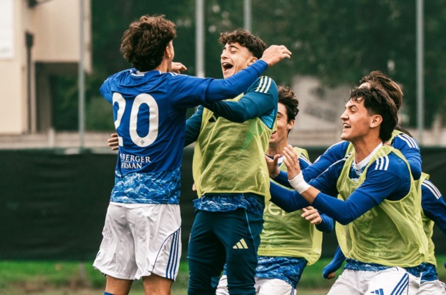 Como Primavera è primo- foto social Como 1907