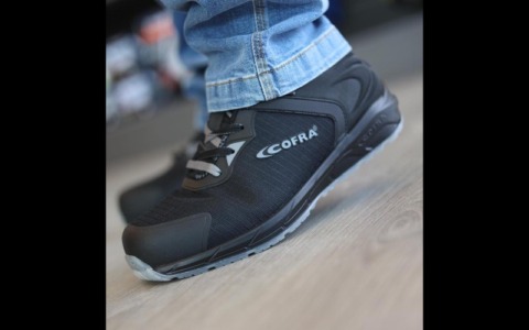 Protezione invisibile: il ruolo delle tecnologie integrate nelle scarpe antinfortunistiche moderne
