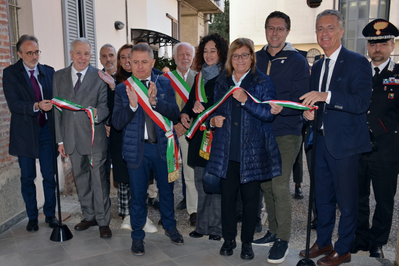 Inaugurato un alloggio confiscato alla mafia