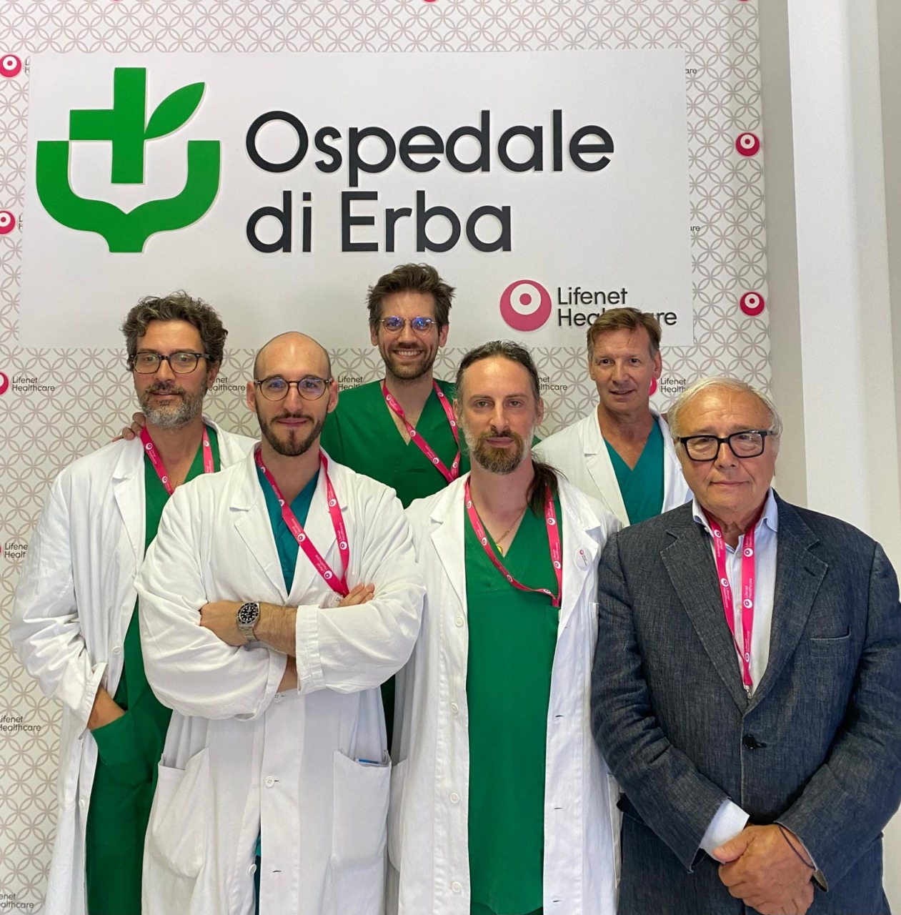 Ortopedia, una paziente torna a camminare dopo una complessa chirurgia articolare