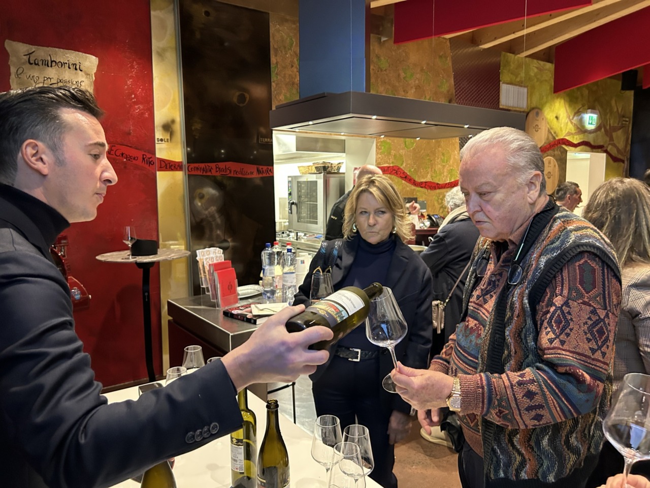 Presentazione Usse, Unione svizzera sommelier e enocultori