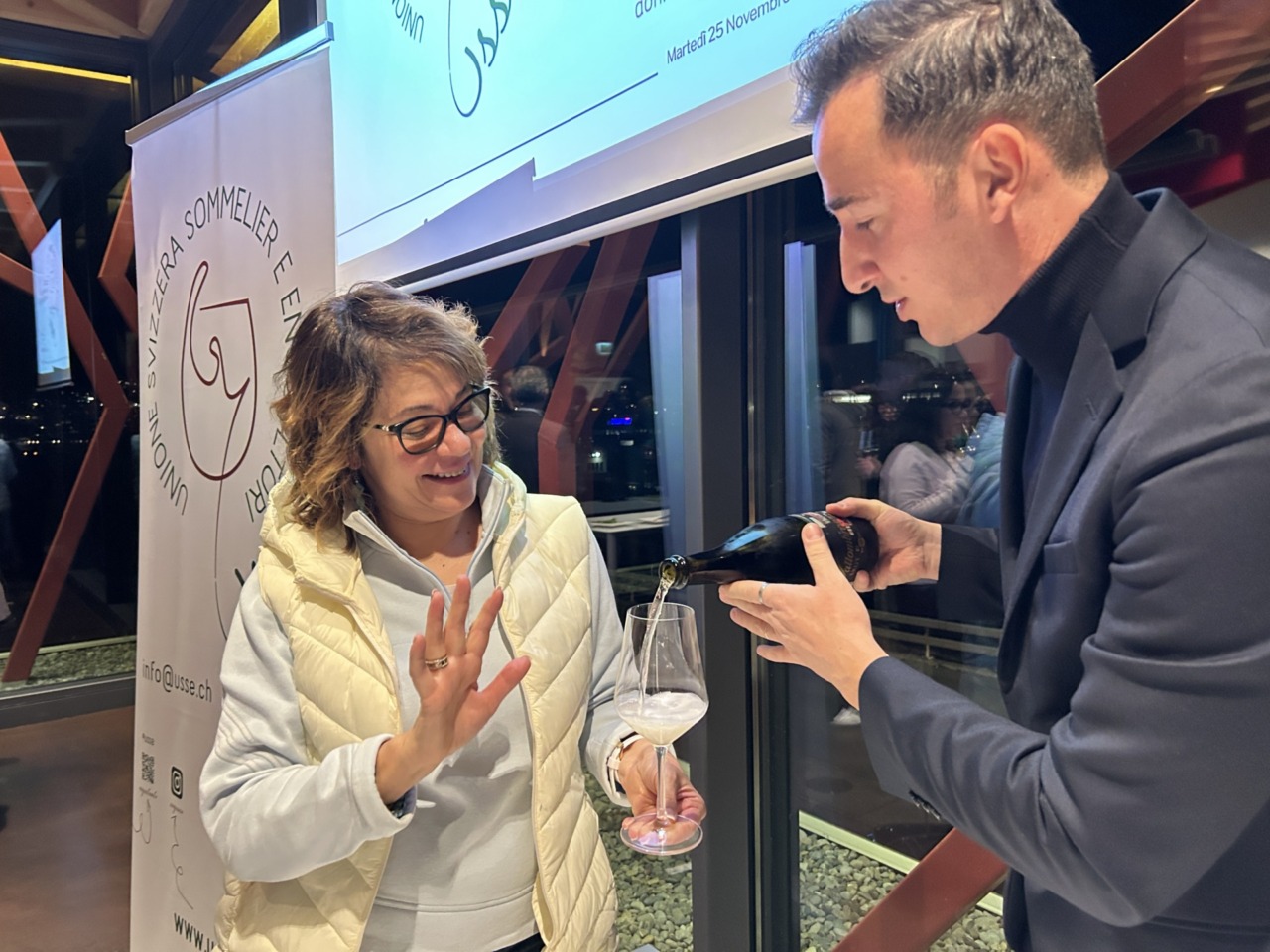 Presentazione Usse, Unione svizzera sommelier e enocultori
