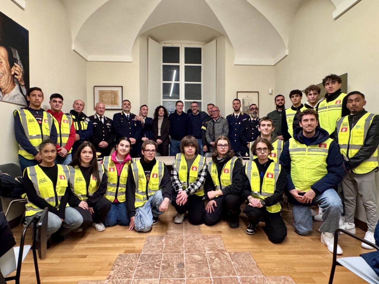 On the road: giovani in azione con le Forze dell’Ordine